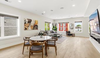 615 IRVING St NW 2, Washington, DC 20010