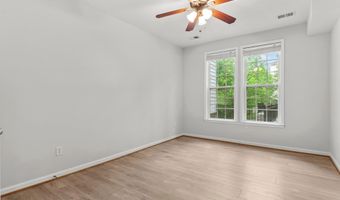 24701 BYRNE MEADOW Sq 108, Aldie, VA 20105