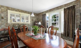 71 Philmont Ave, Cranston, RI 02910