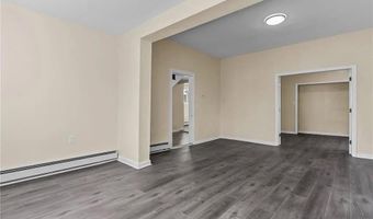 27 Monroe Ave, East Providence, RI 02915