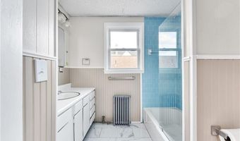 171 Norwood Ave, Cranston, RI 02905