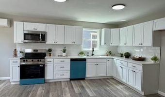 212 W 7TH St, Laurel, DE 19956