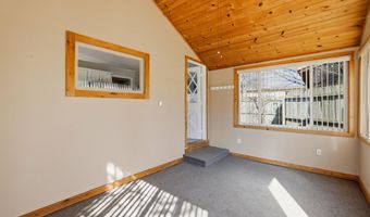 117 Robinson St, Allegan, MI 49010