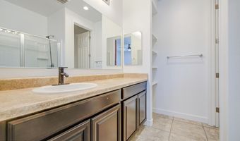 929 E OVERLIN Ln, Avondale, AZ 85323