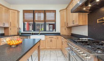 105 E 4th St, Augusta, KY 41002