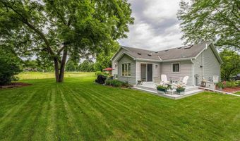 7549 W Village Crest Dr, Madison, WI 53719
