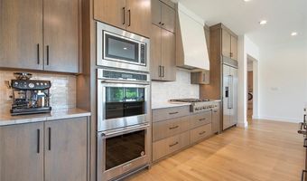1638 Governors Blvd, Heath, TX 75126