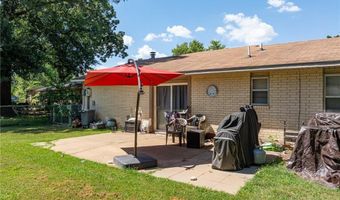 1005 N St, Barling, AR 72923