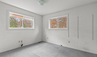 612 Chestnut St, Ashland, OR 97520