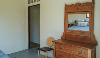38 Tres Lomas, Arroyo Hondo, NM 87529