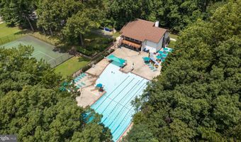 13 FARSTA Ct, Rockville, MD 20850