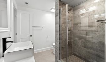 9300 OLD GEORGETOWN Rd, Bethesda, MD 20814