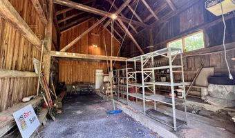 19 Hartley Rd, Barre, VT 05641