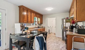 2040 Whitesville Rd, Albertville, AL 35950