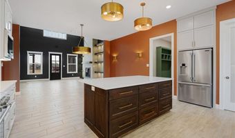 405 Waggoner Ln, Barling, AR 72923