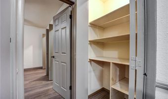 112 Oak St, Arkoma, OK 74901