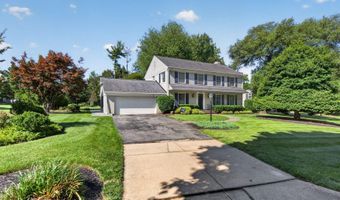 6720 NEWBOLD Dr, Bethesda, MD 20817