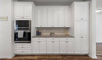 21 Aurora Cir, Barnegat, NJ 08005