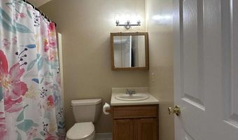 250 Husson Ave 1D, Bangor, ME 04401