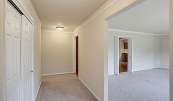 90 GREENVIEW Dr, Dover, DE 19901