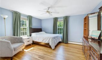 111 Juniper Dr, North Kingstown, RI 02852