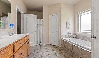 422 Hidden Oaks Rd, Alma, AR 72921