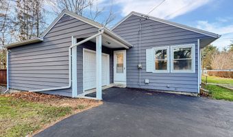 5 Chappell St, Chaplin, CT 06235