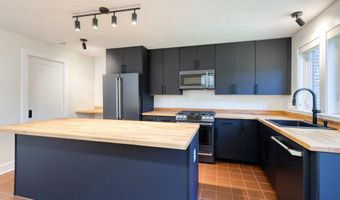 630 S PACA St, Baltimore, MD 21230