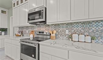684 Chateau Bnd, Ardmore, OK 73401