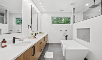 7502 NEVIS Rd, Bethesda, MD 20817