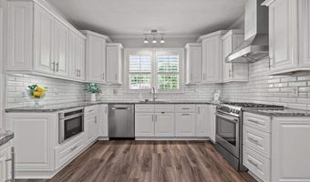 100 McKellar St, Bennettsville, SC 29512