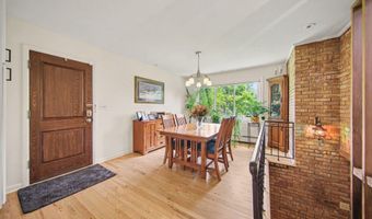 1815 Arbordale St, Ann Arbor, MI 48103