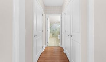 7710 WOODMONT Ave 204, Bethesda, MD 20814