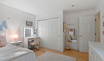 89 School House Ln, Boxborough, MA 01719