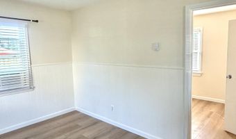 33 Wooley St B, Aberdeen, NJ 07747
