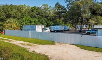 2850 Packinghouse Rd, Alva, FL 33920