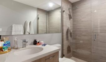 1000 99th St 1, Bay Harbor Islands, FL 33154