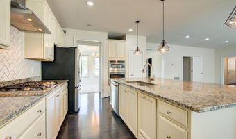 23685 KILKERRAN Dr, Aldie, VA 20105