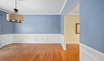 43232 WAYSIDE Cir, Ashburn, VA 20147