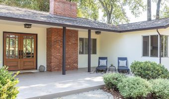 525 Keyes Ave, Angwin, CA 94508