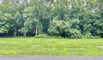 20 Huckleberry Hill Rd, Avon, CT 06001