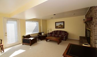 15 Ash Hill Ct, Batesville, IN 47006