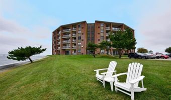 1117 Capella South Way 1117, Newport, RI 02840