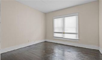 2242 NOBLE St, Alexandria, LA 71301