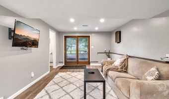12485 N Lawn Ct, Alden, NY 14004