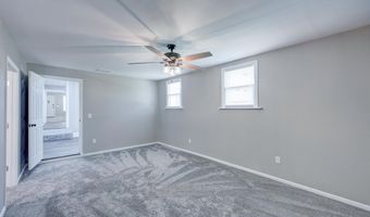 1320 N 9th St, Arkansas City, KS 67005