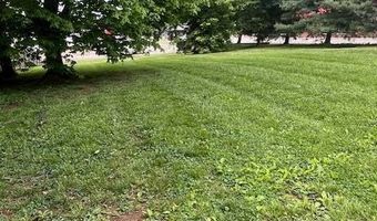 613 N 3rd St, Bardstown, KY 40004