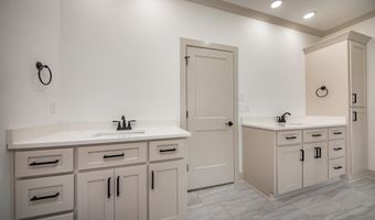219 Michelle Dr, Beebe, AR 72012