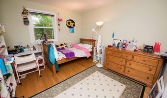 6789 LITTLE FALLS Rd, Arlington, VA 22213