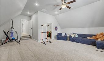 8424 Preston Trl, Bentonville, AR 72712